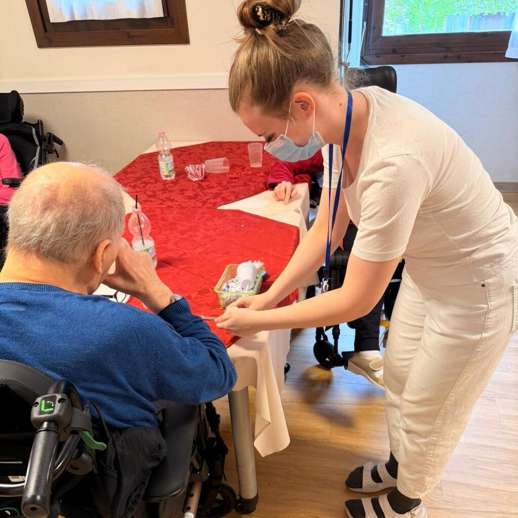 Odborná stáž a stínování v Miláně: studentky i pedagogové získávají cenné zkušenosti z praxe